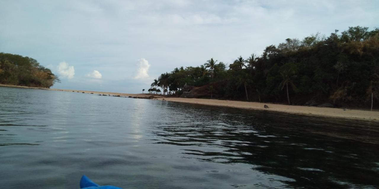 Sand Bar Beach Resort Nasugbu Extérieur photo